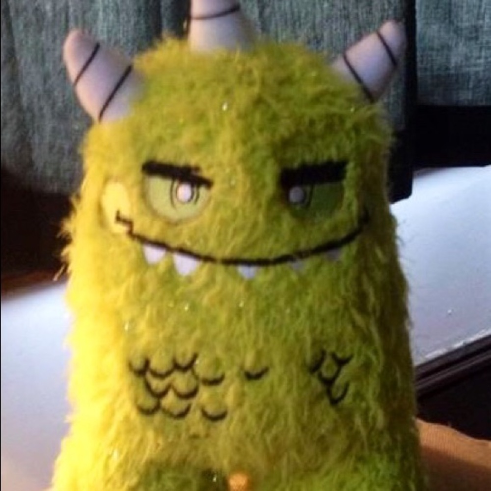 Meet your Posher, Charles